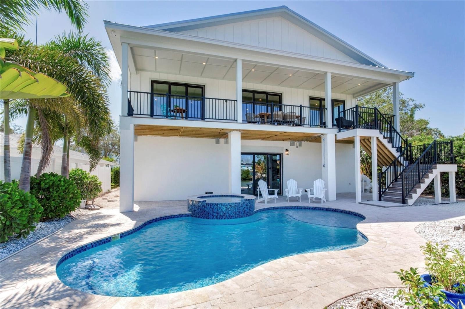 8555 HERON LAGOON CIR