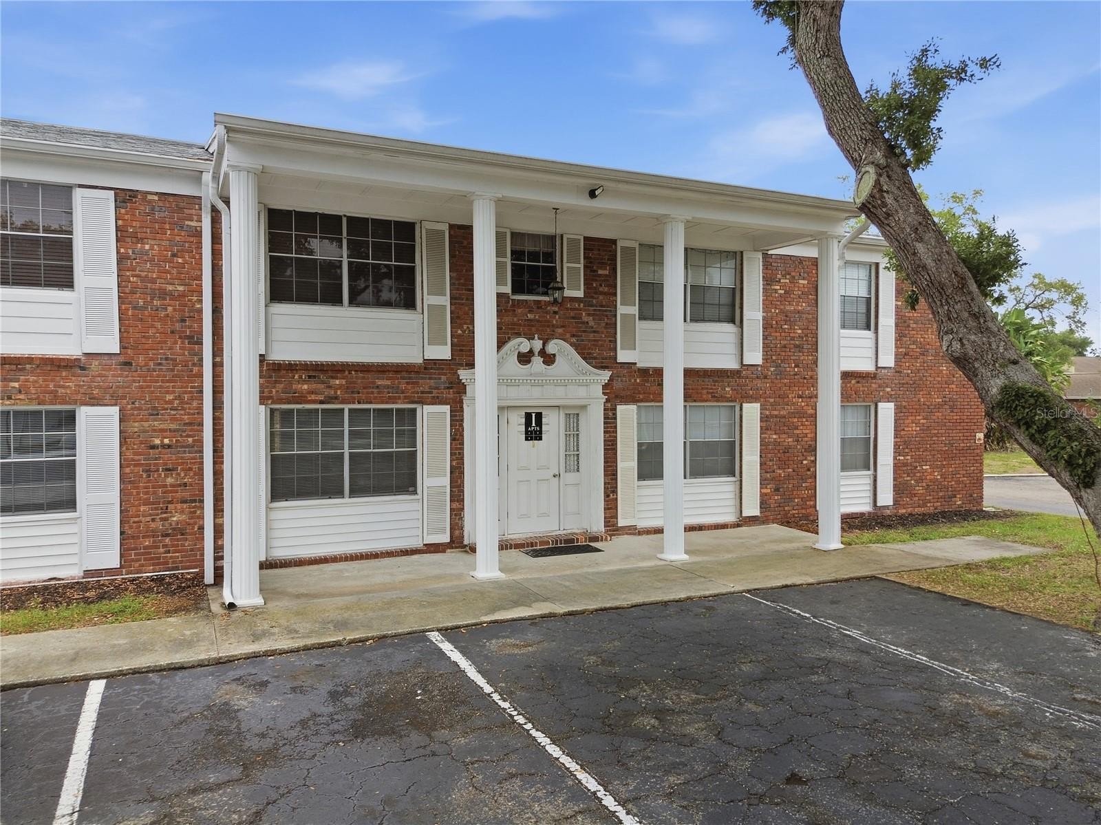 4507 9TH STREET W. #I3