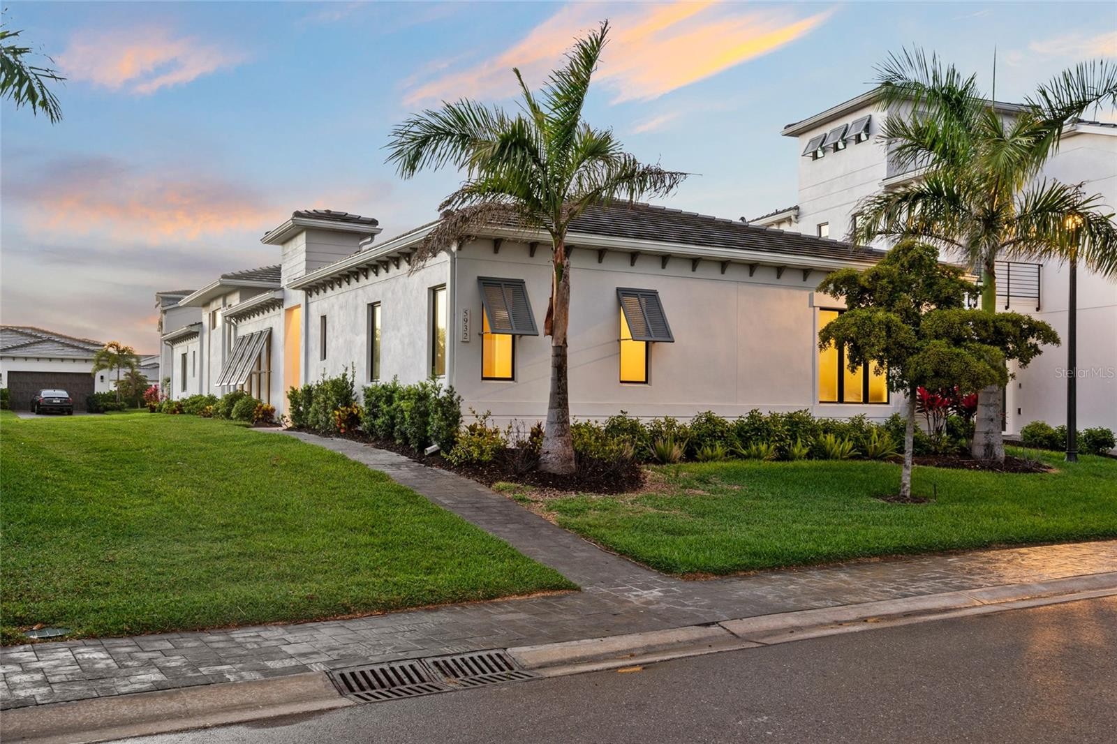 5932 RED MANGROVE LN