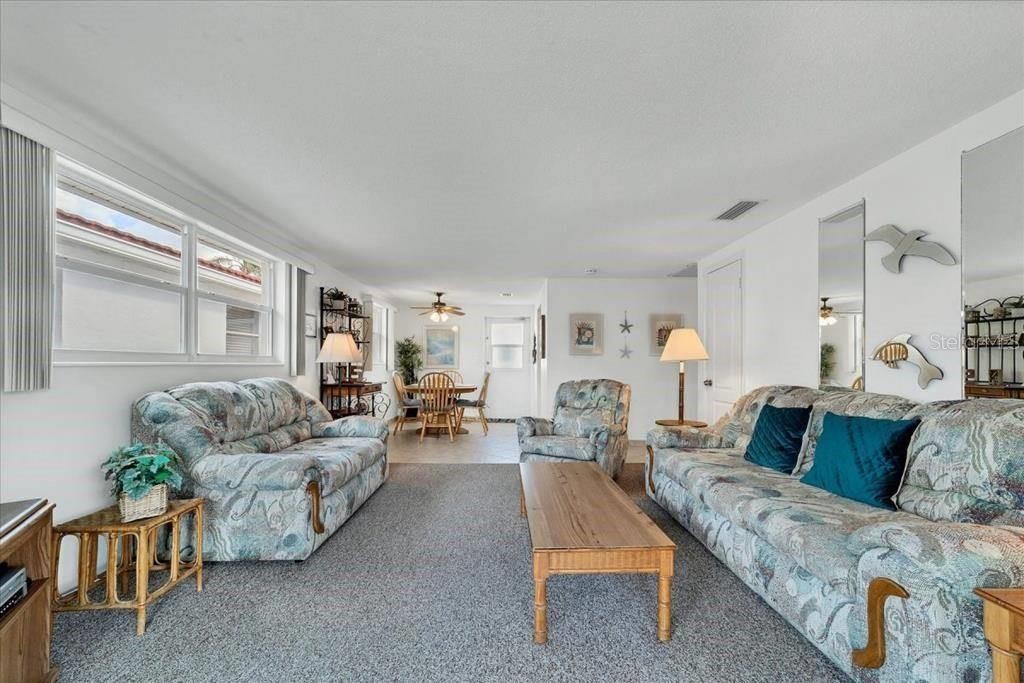 6154 MIDNIGHT PASS RD #B10