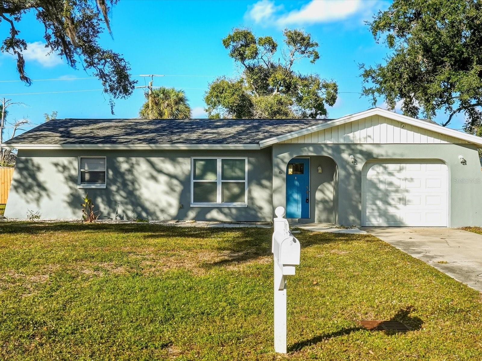 1017 ROSEDALE RD
