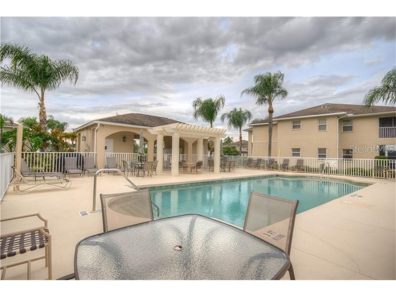 5800 SABAL TRACE DR #504