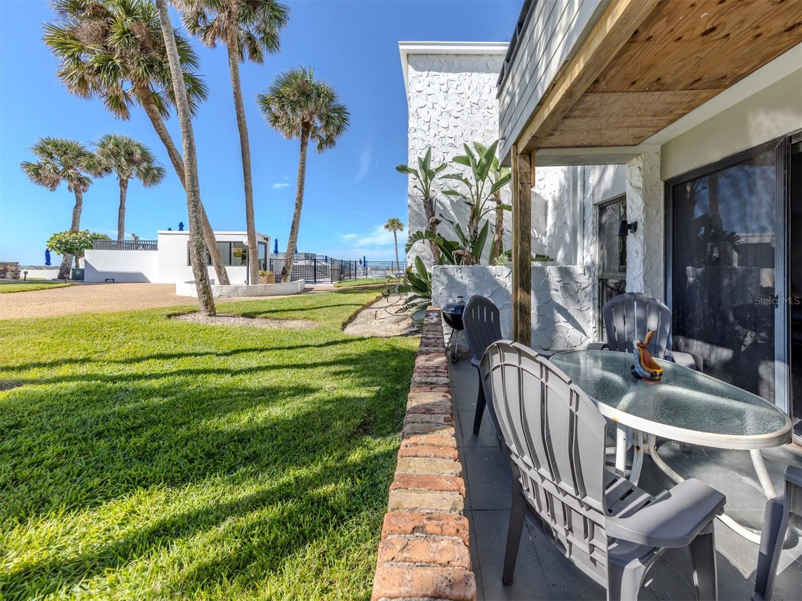 1555 TARPON CENTER DR #132