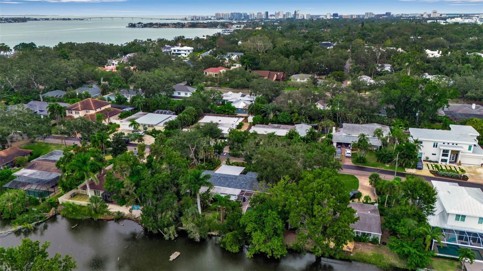 1684 SPRING CREEK DR