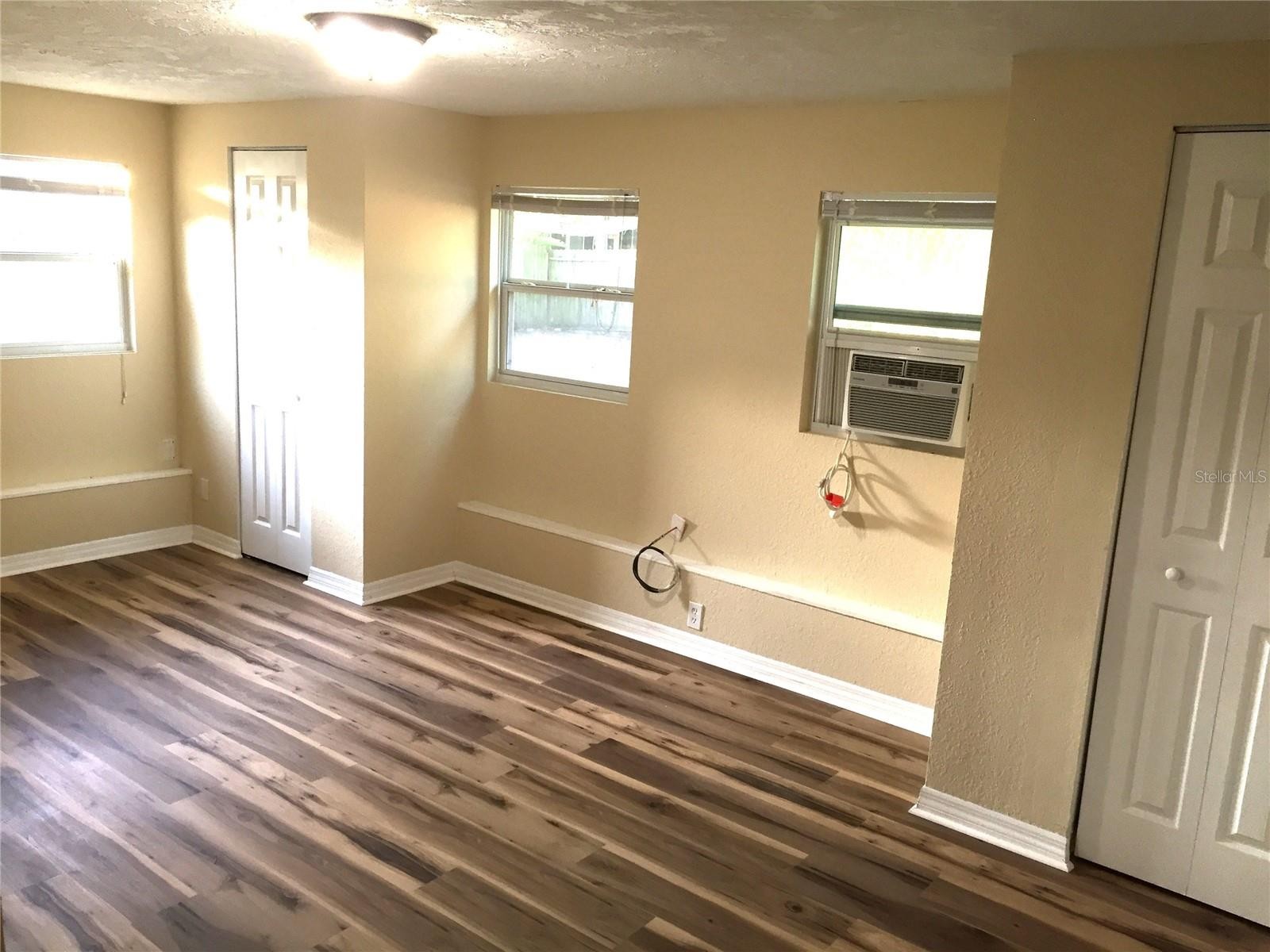 2515 CLIPPER SHIP WAY