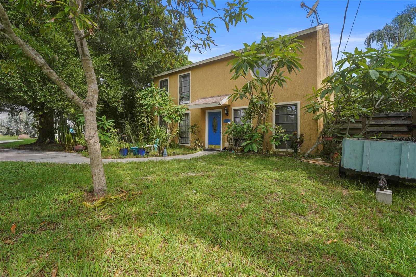 3153 MAIDEN LN