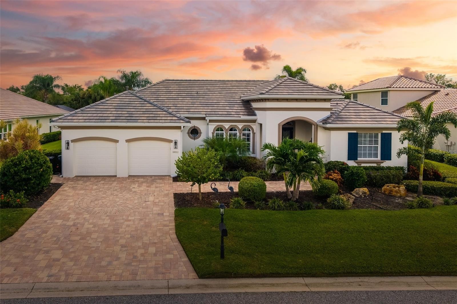 10812 WINDING STREAM WAY