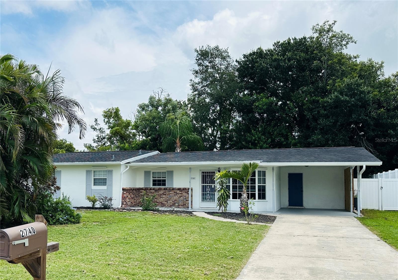 2740 HEATHER PL