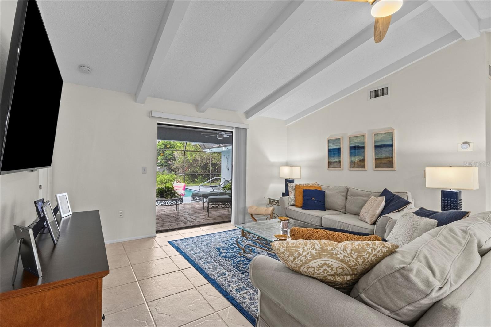 4308 PASADENA CIR