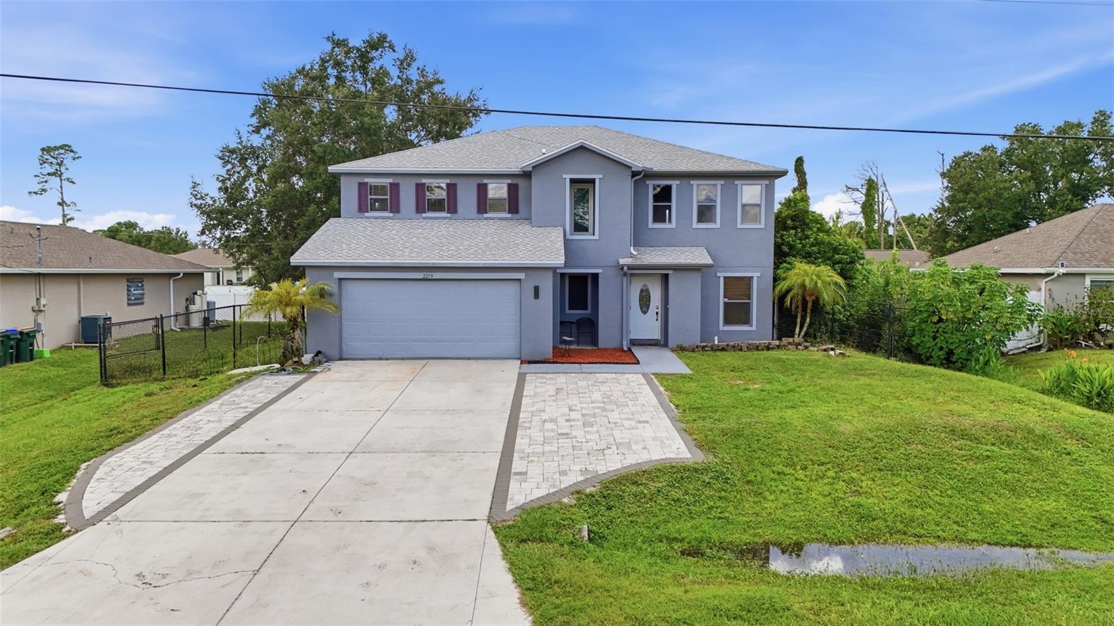 2279 MISTLETO LN