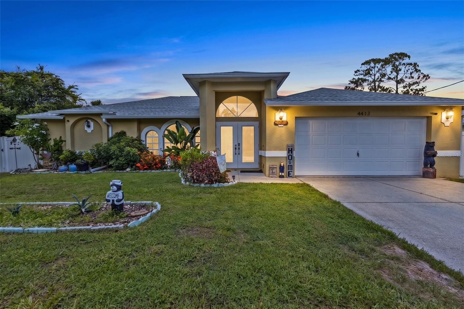 4413 S SAN MATEO DR