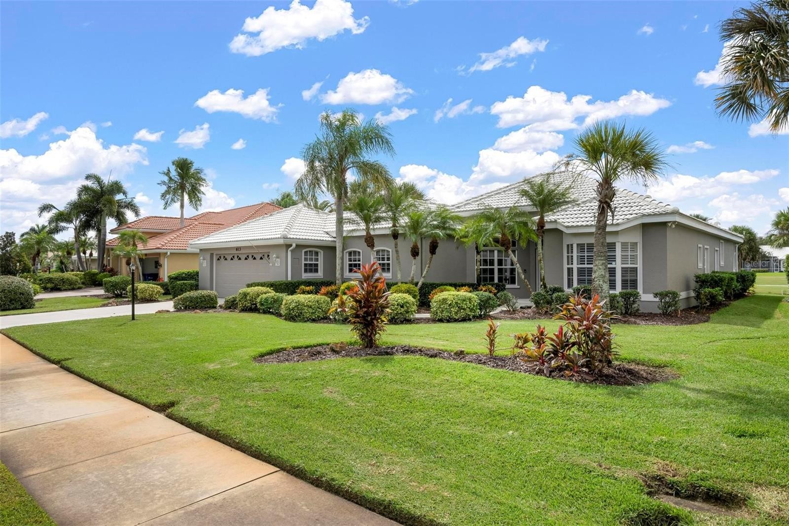 613 KHYBER LN