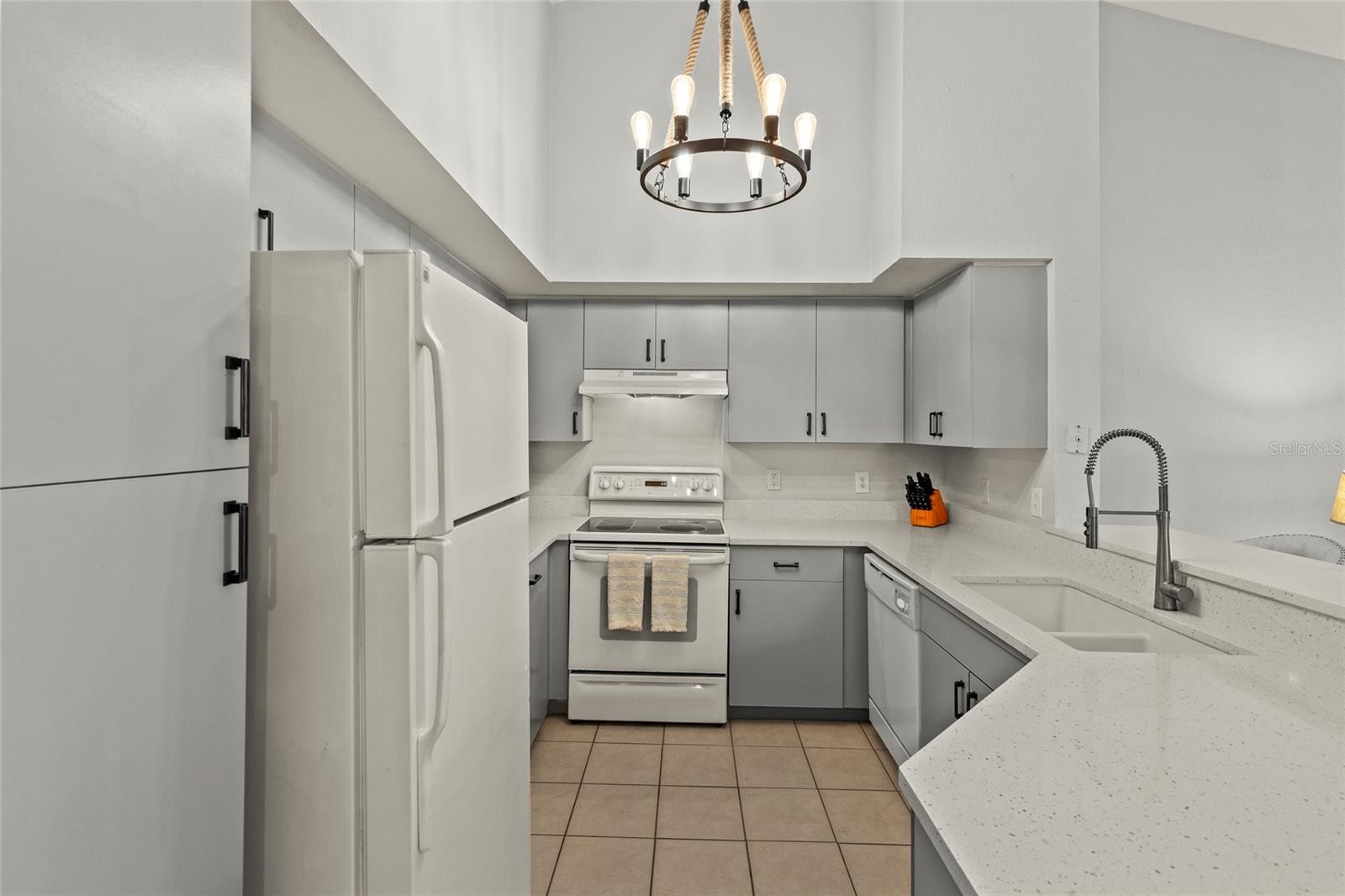 4166 CENTRAL SARASOTA PKWY #527