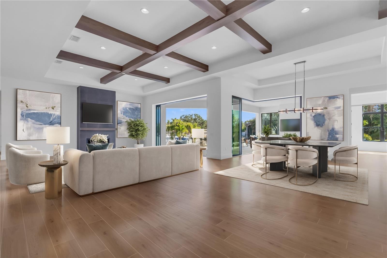 7125 WESTMORELAND DR