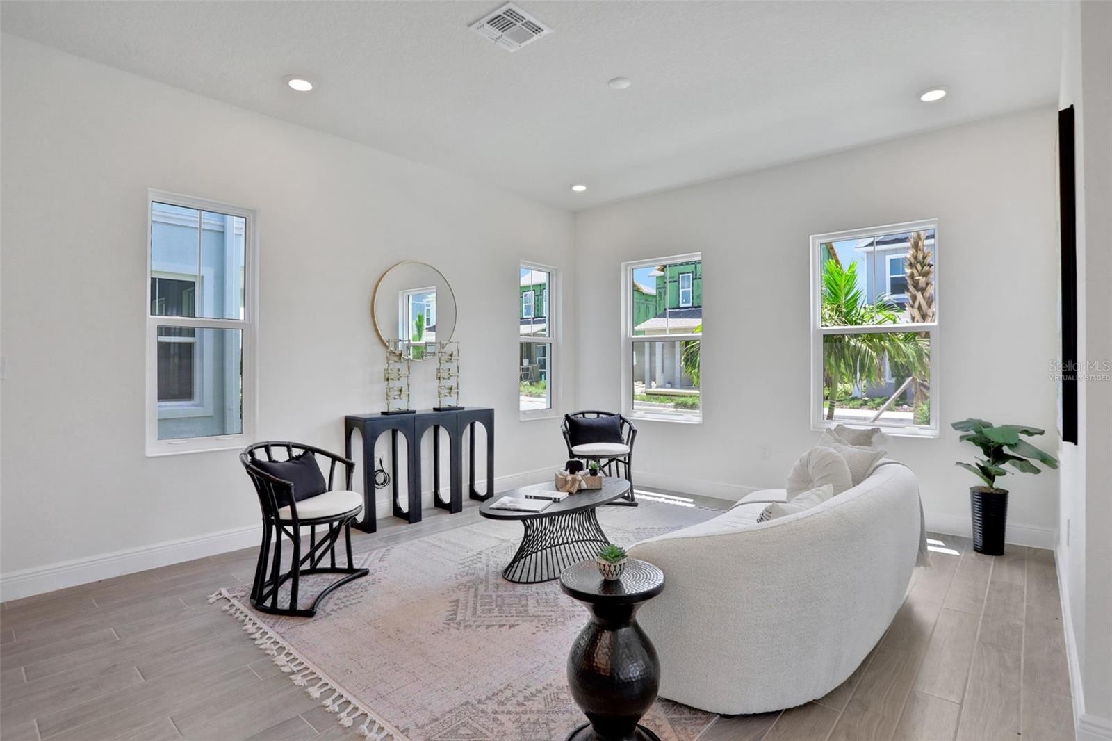 9124 WALCOTT LN