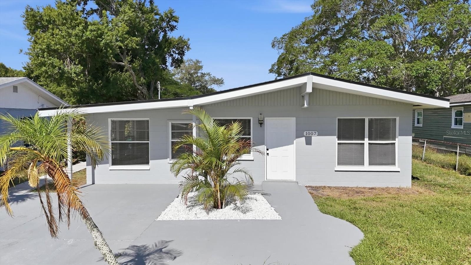 1007 26TH AVE W