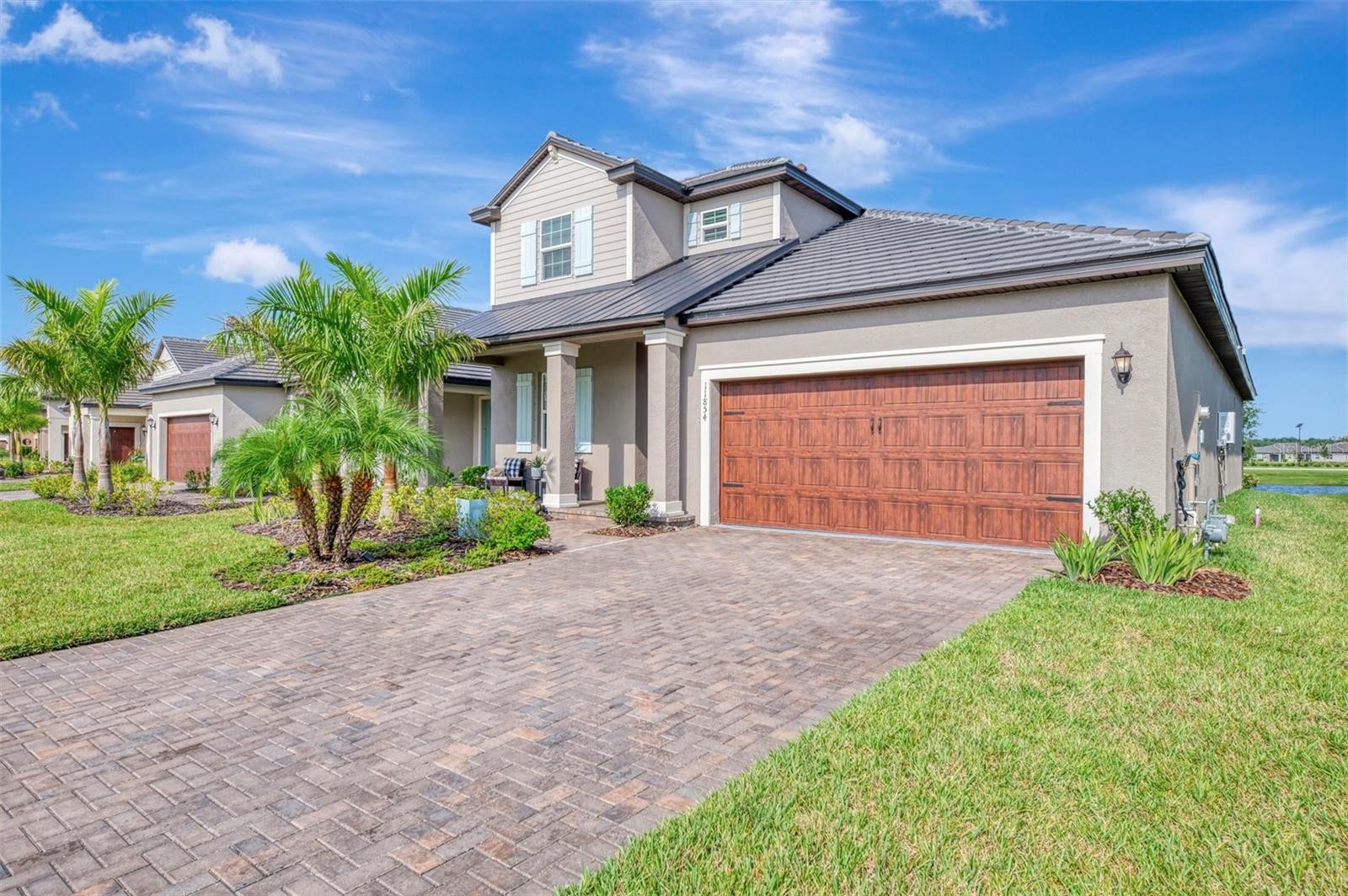 11854 LILAC PEARL LN