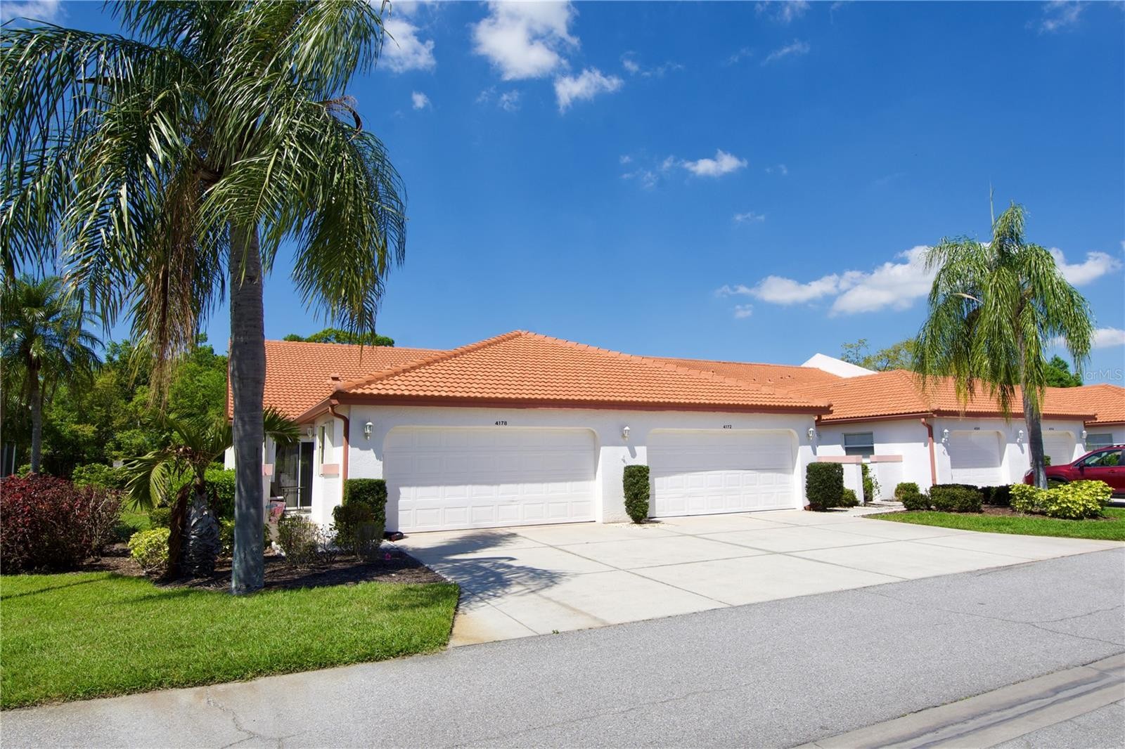 4172 MARSEILLES AVE #3255