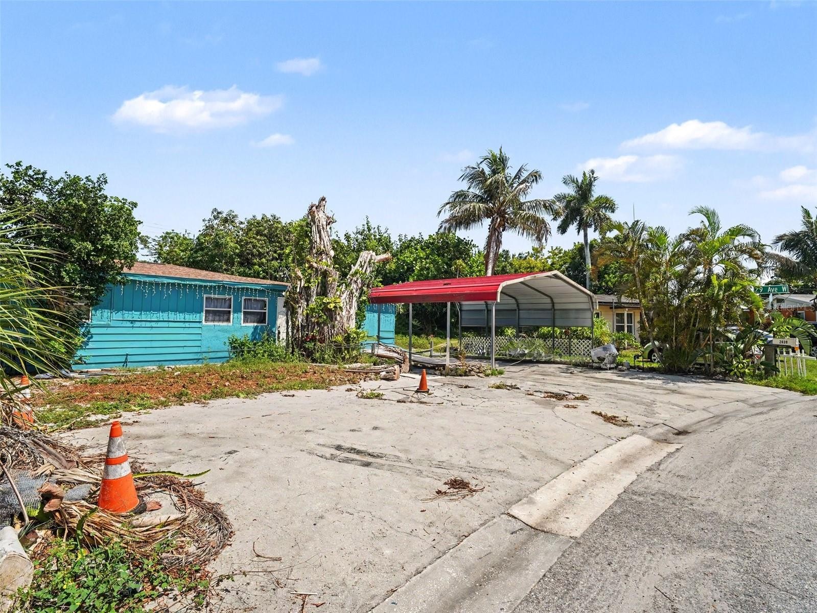 2839 19TH ST W