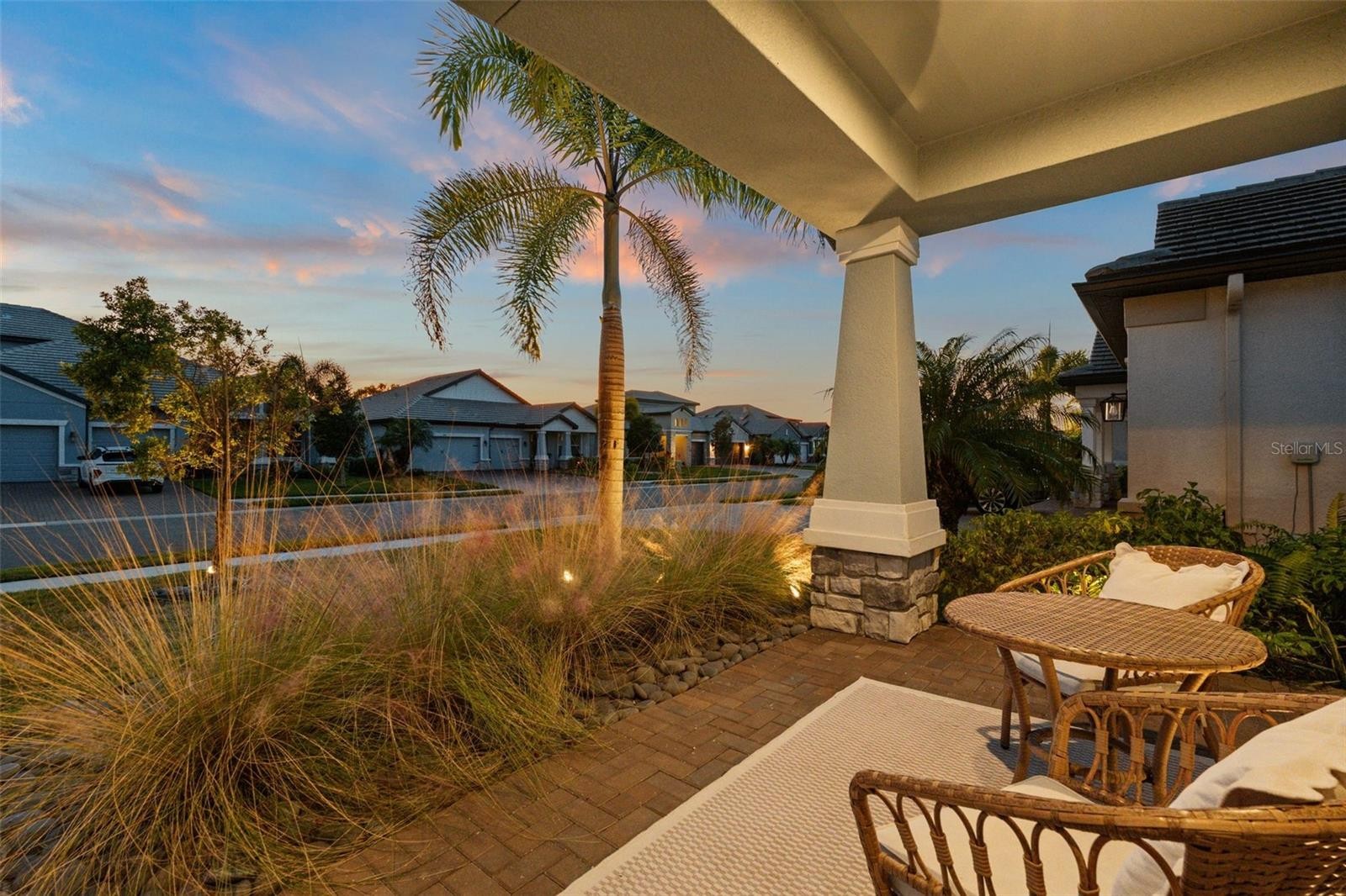 2119 WOODLEAF HAMMOCK CT