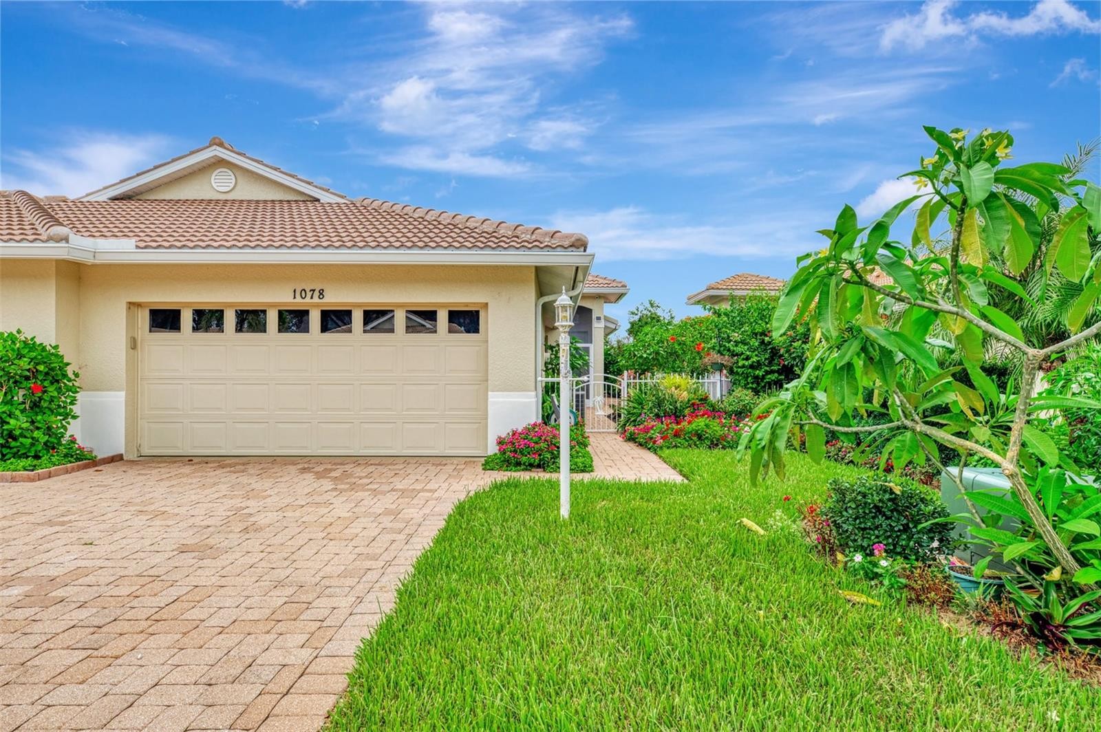 1078 TOPELIS DR