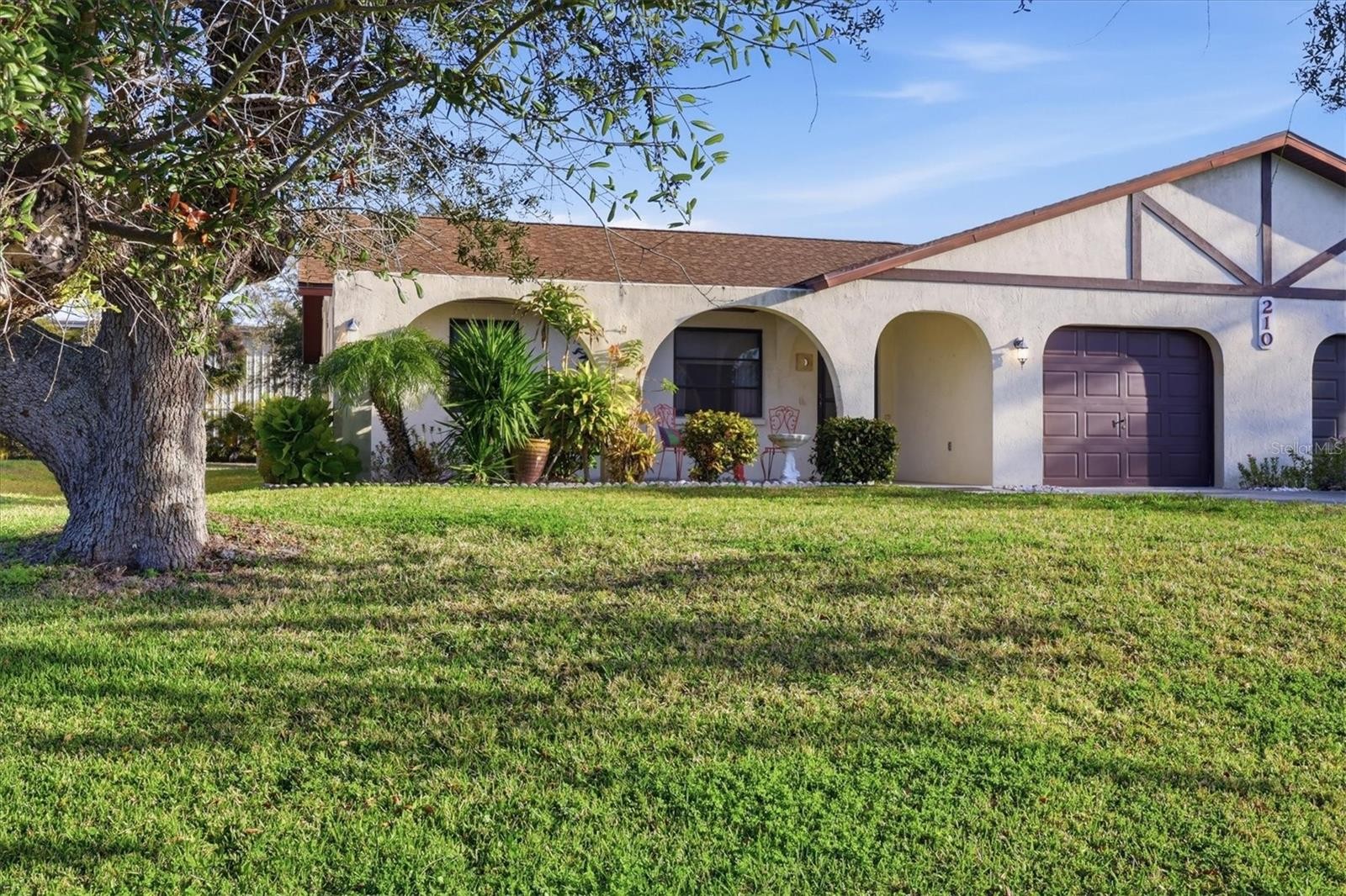 210 HIGH POINT DR #210A