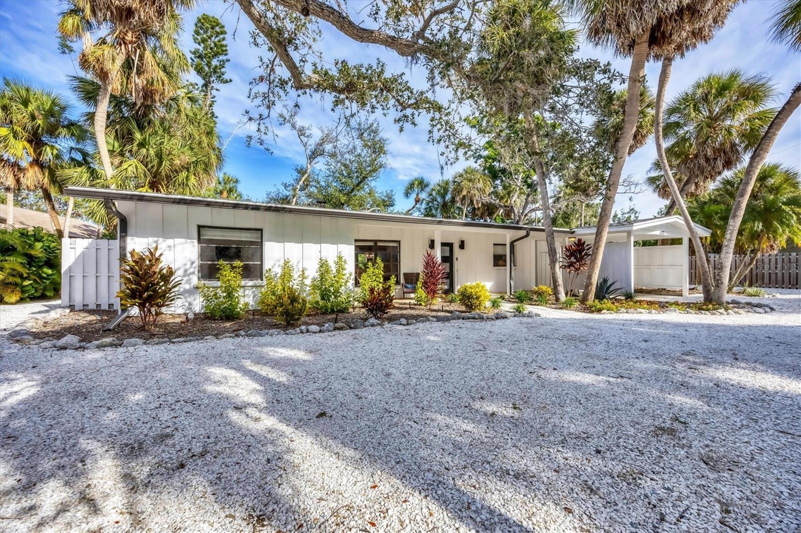 445 REID ST