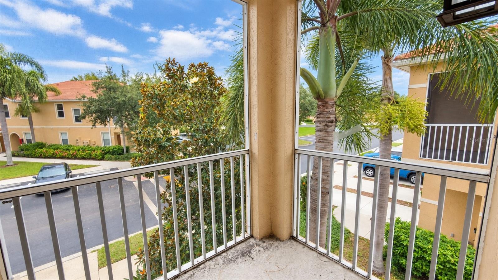 3554 PARKRIDGE CIR #31-202