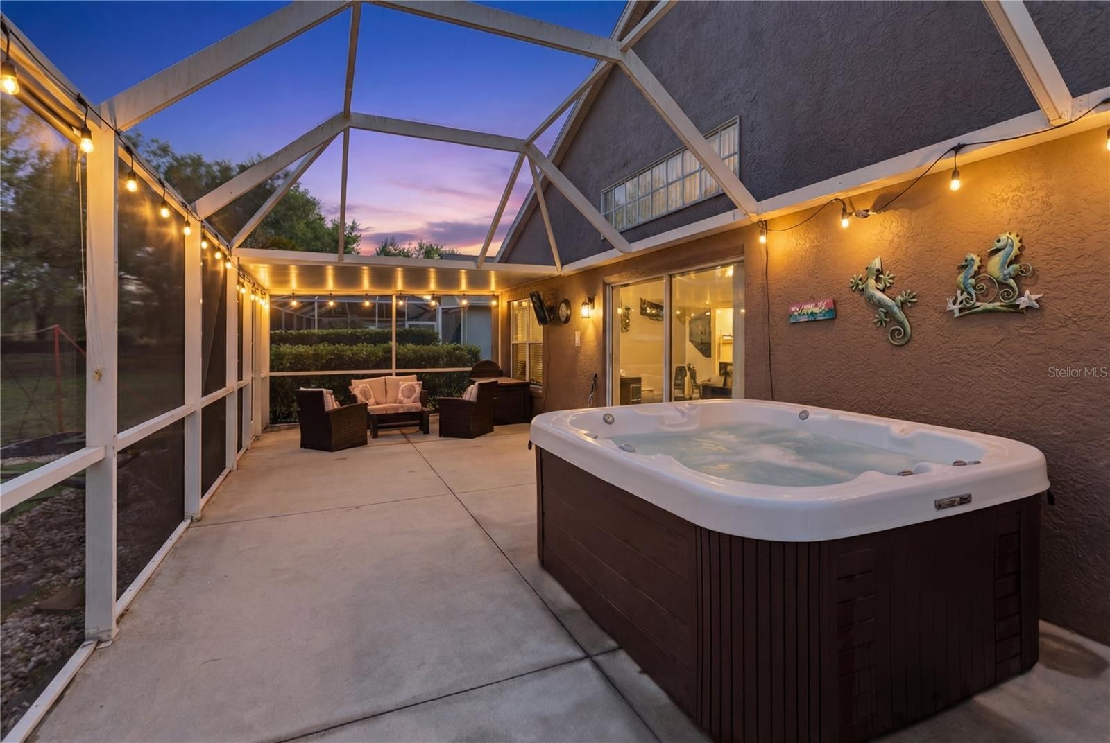 4553 ABACOS PL