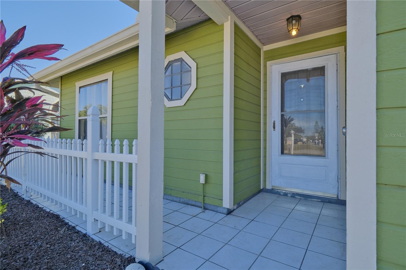 3549 65TH AVENUE CIR E