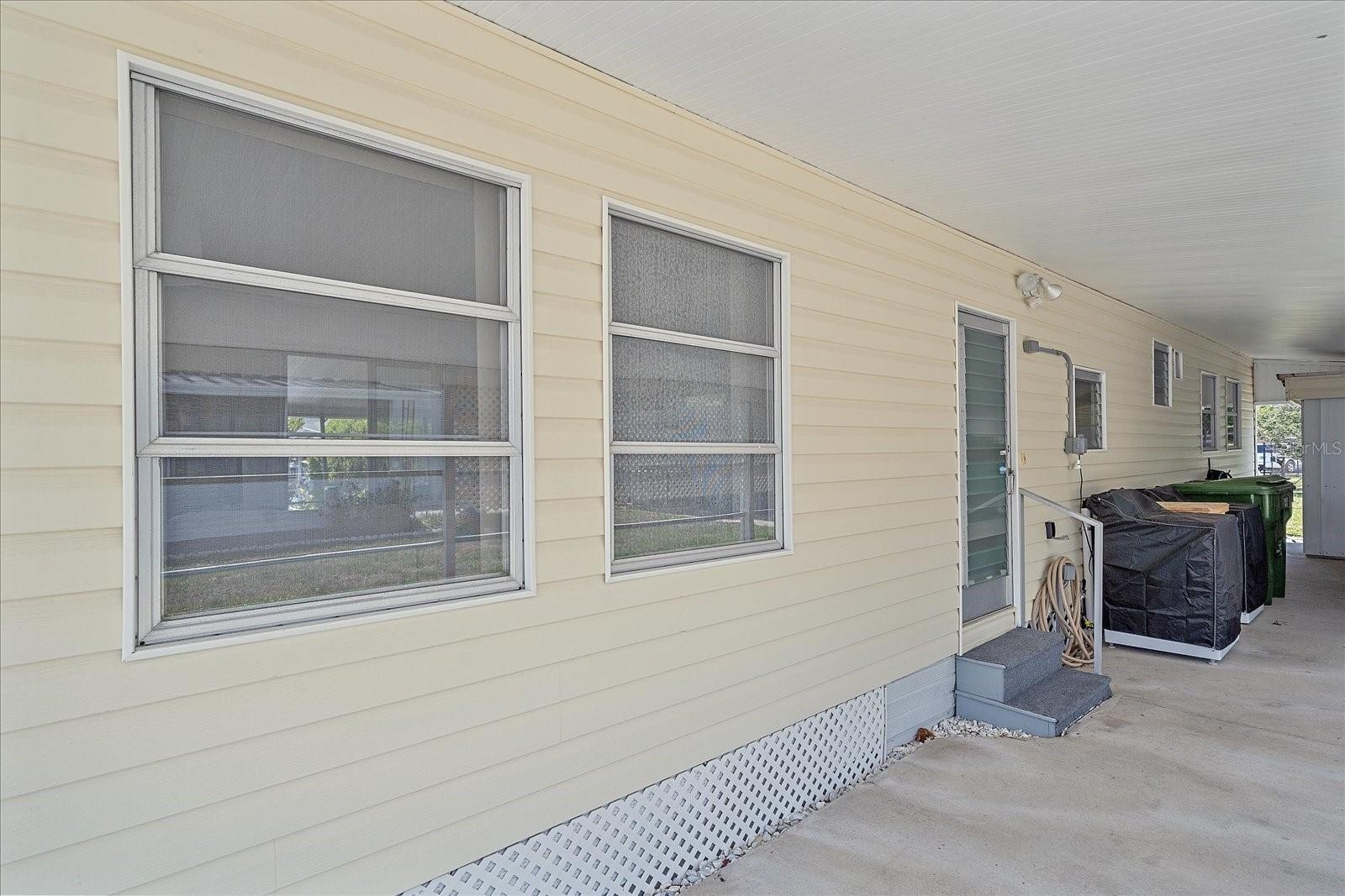 1100 UNIVERSITY PKWY #58