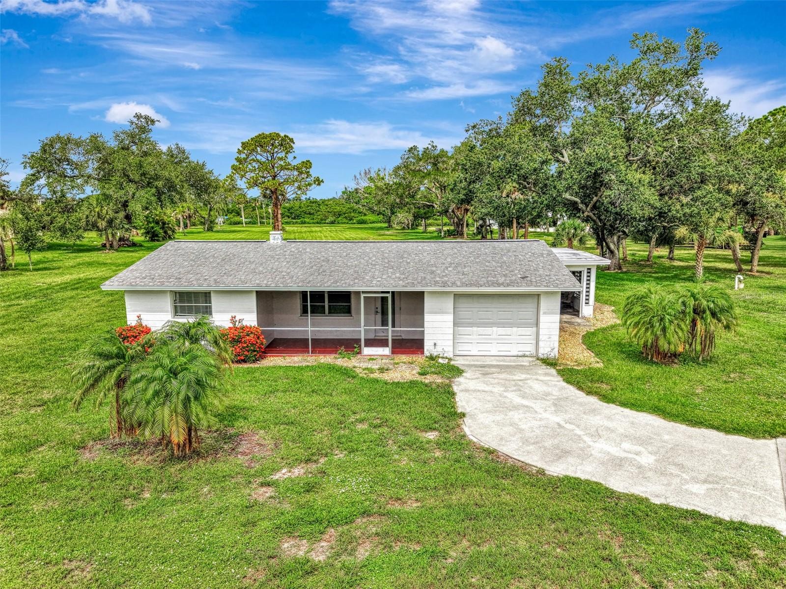 780 S OXFORD DR