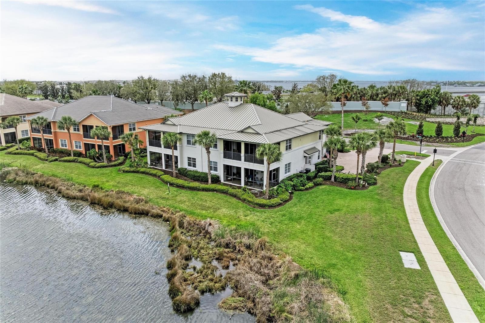 1151 RIVERSCAPE ST #1151