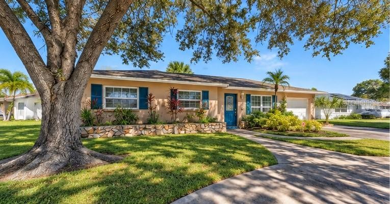 5363 FOXWOOD DR