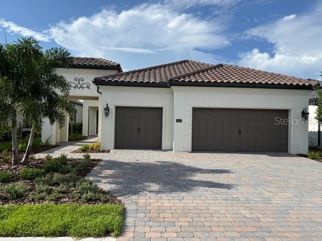 441 BOCELLI DR