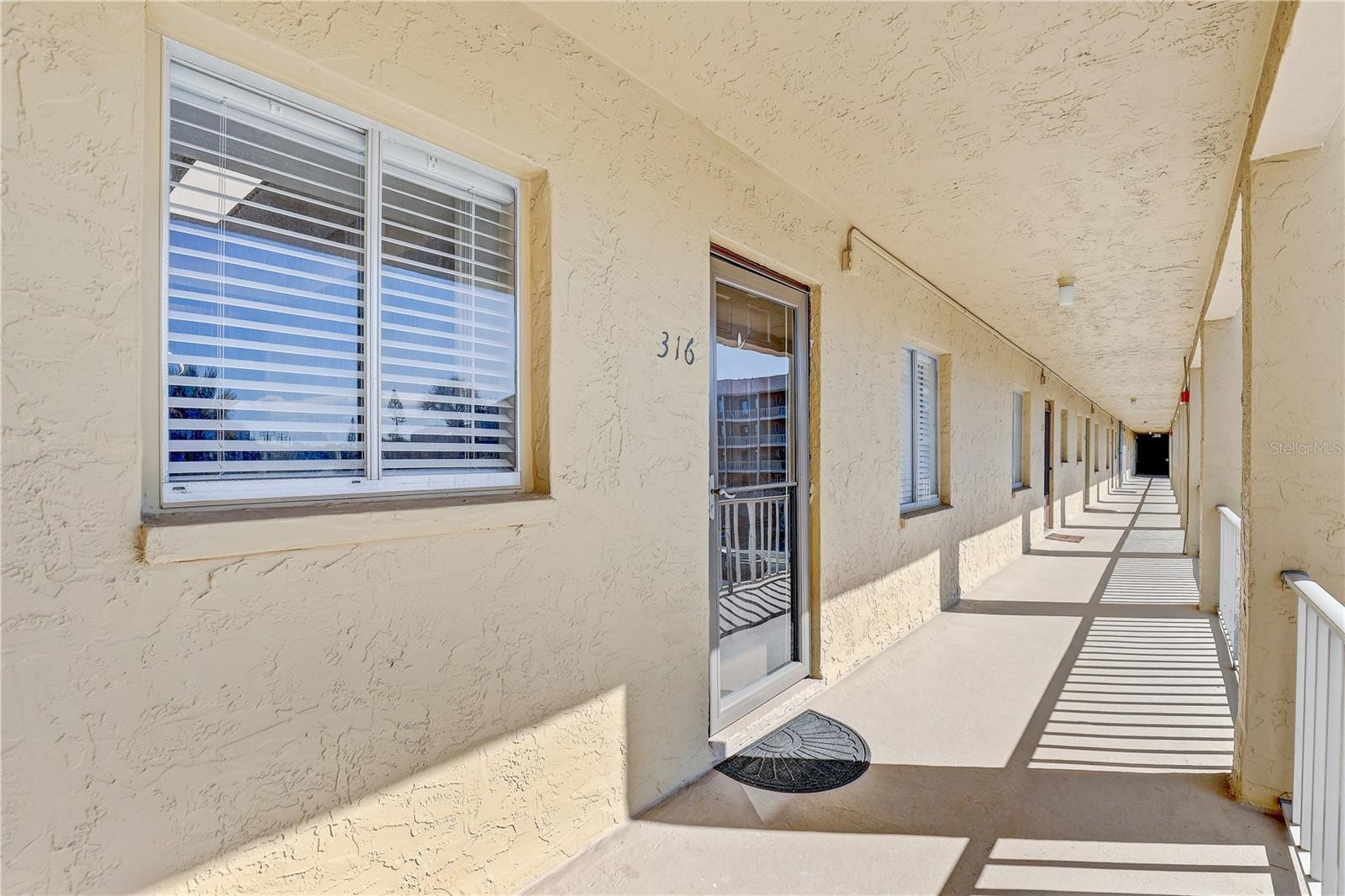 3650 LAKE BAYSHORE DR #K-316