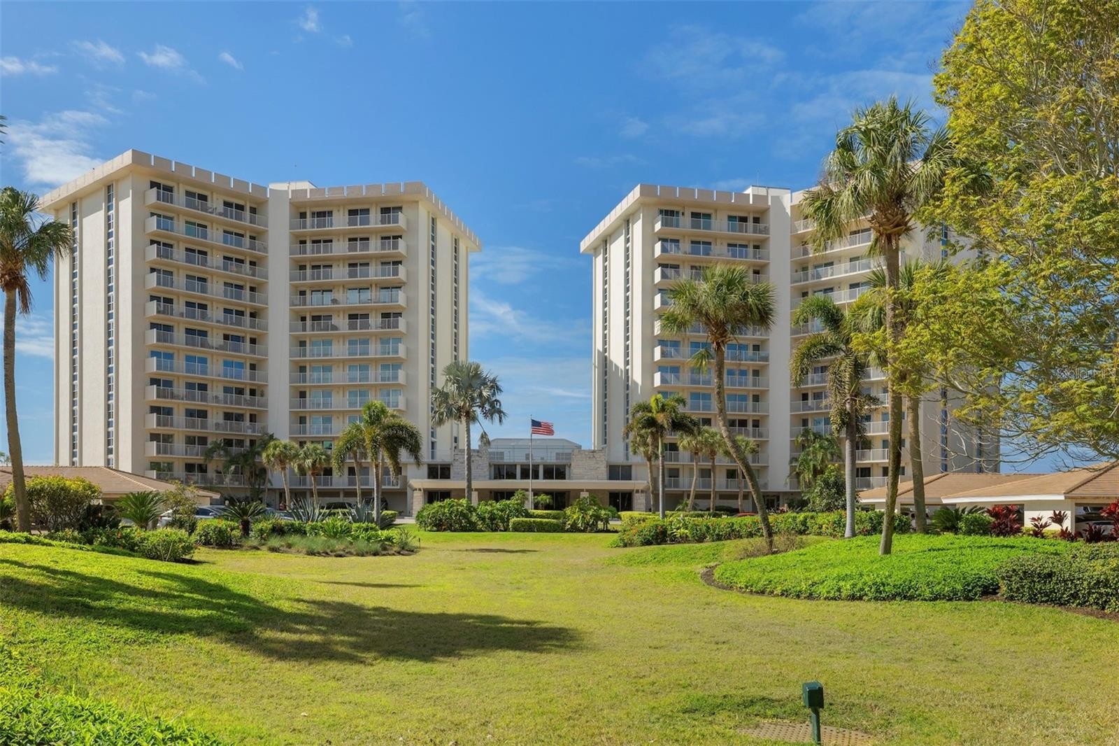 2295 Gulf Of Mexico Dr #84S Longboat Key Florida 34228