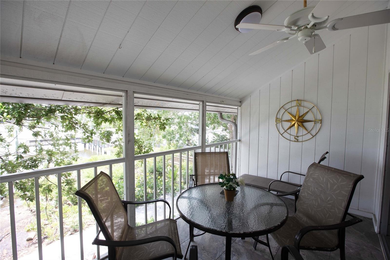 6061 E PEPPERTREE WAY #116