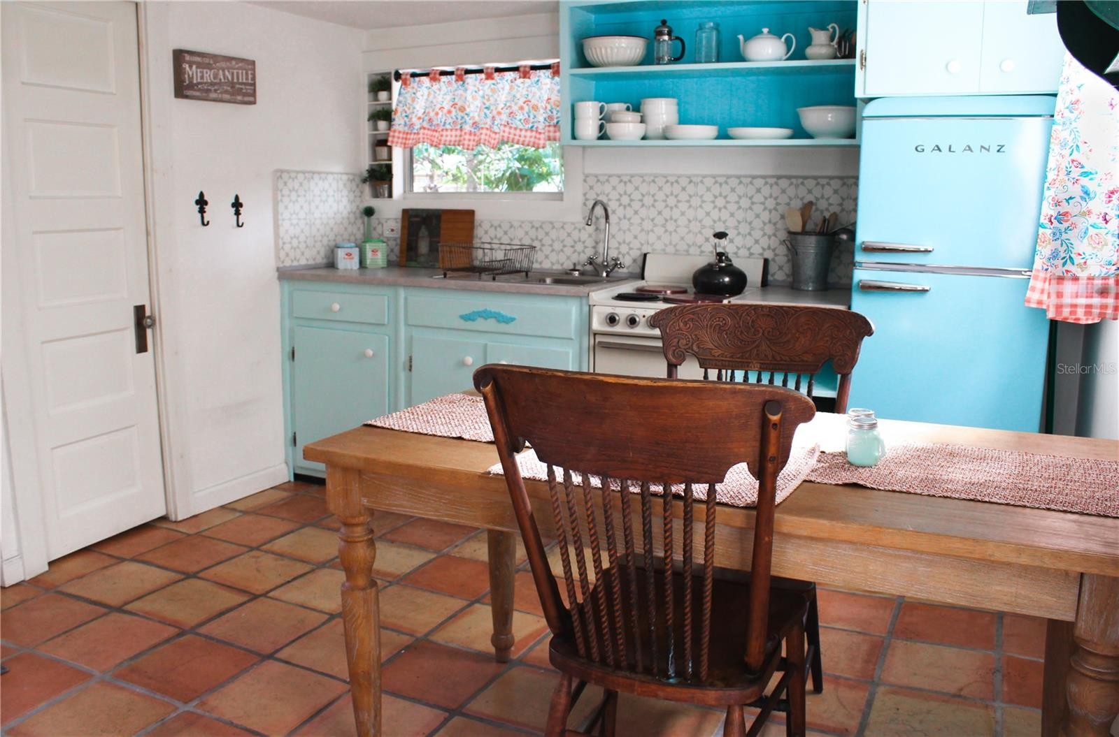 4225 OLD BRADENTON RD #C