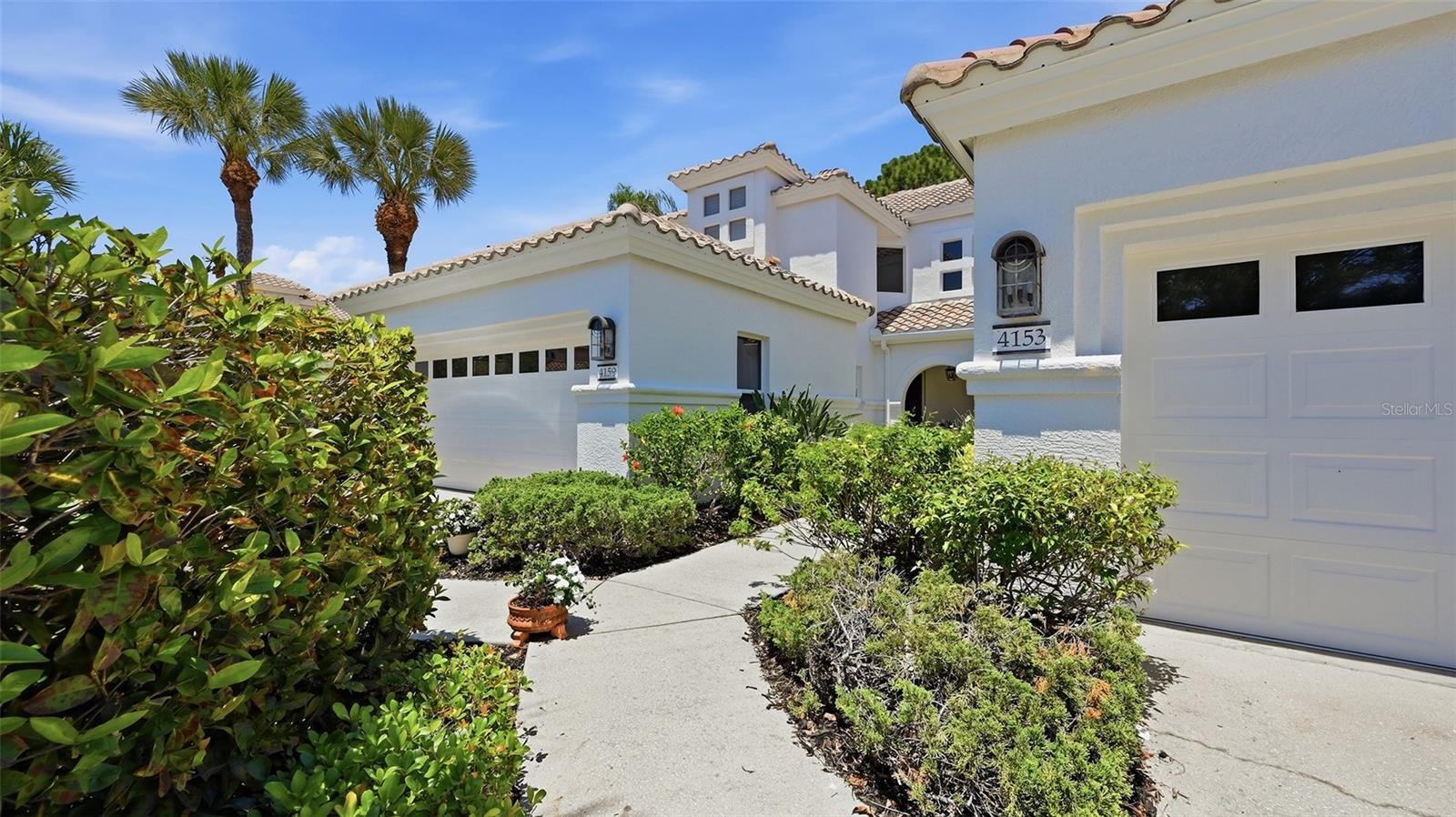 4153 ENTRADA CT