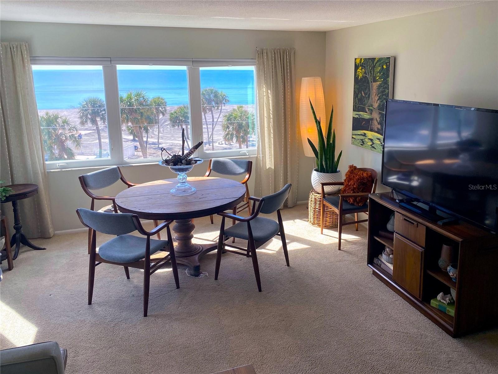 500 THE ESPLANADE N #405