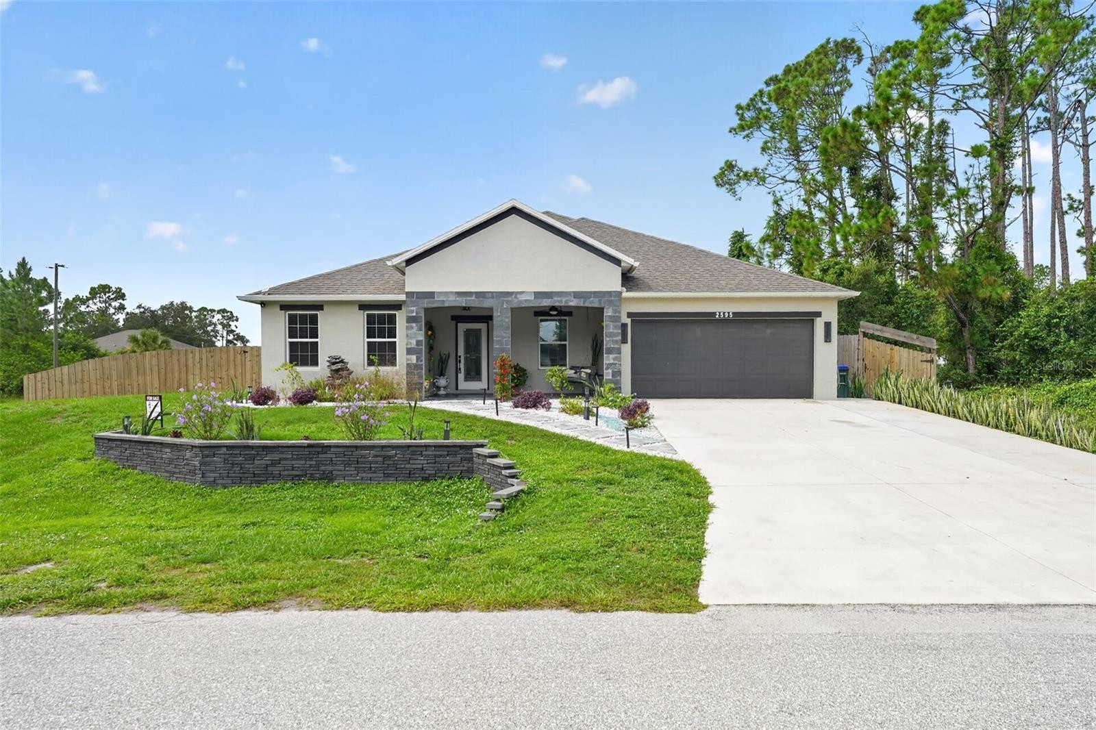 2595 HAGOPLAN LN