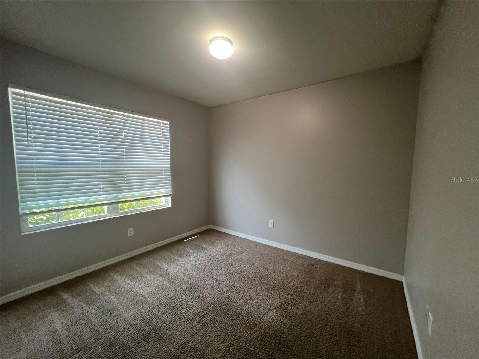 3287 TRENTWOOD LN