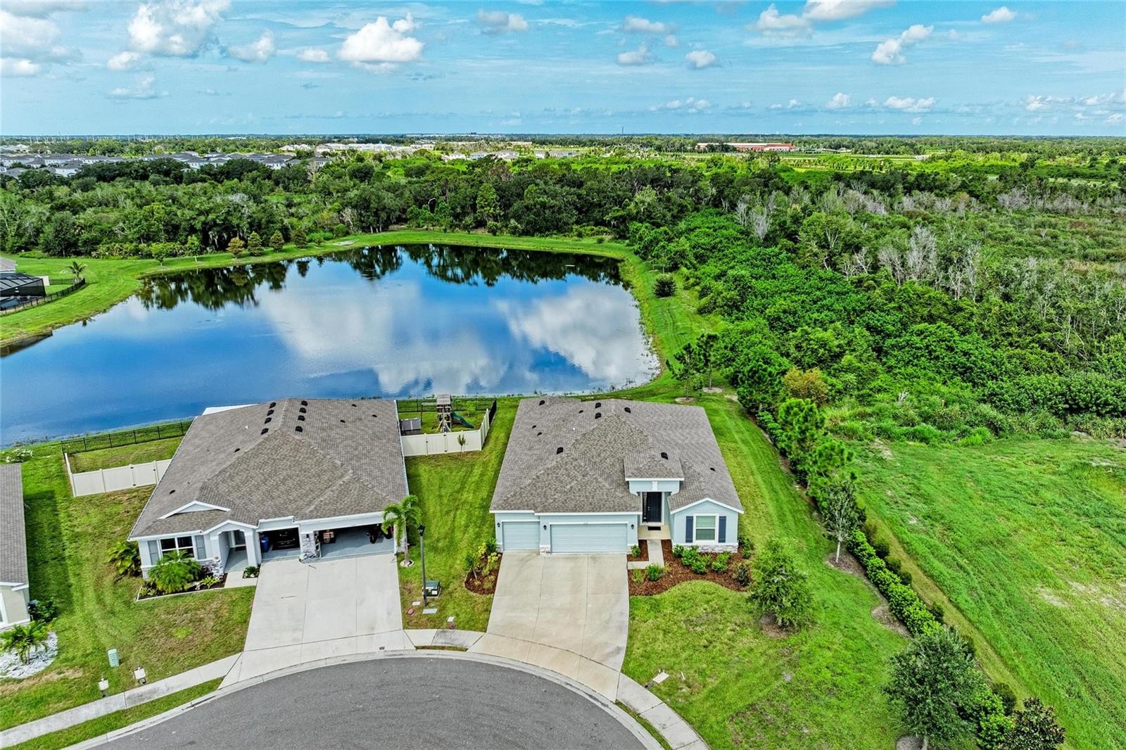 11007 TAMARACK PL