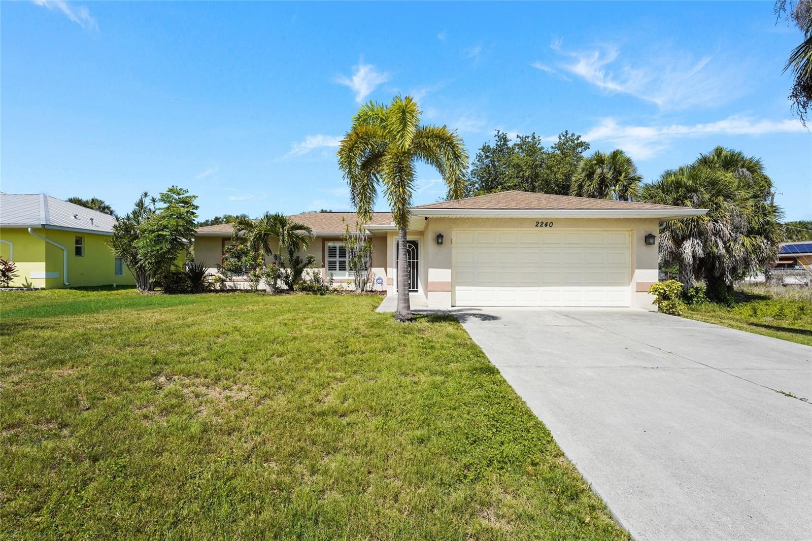 2240 GENTIAN RD