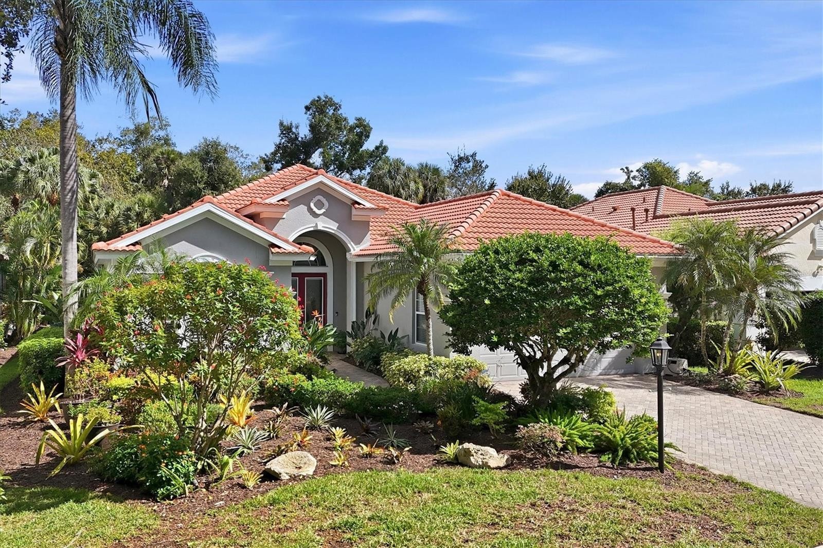 8147 ABINGDON CT