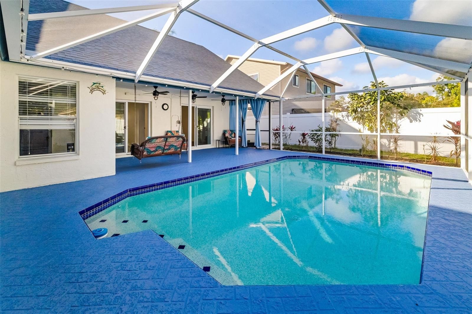 5742 FORESTER OAK CT