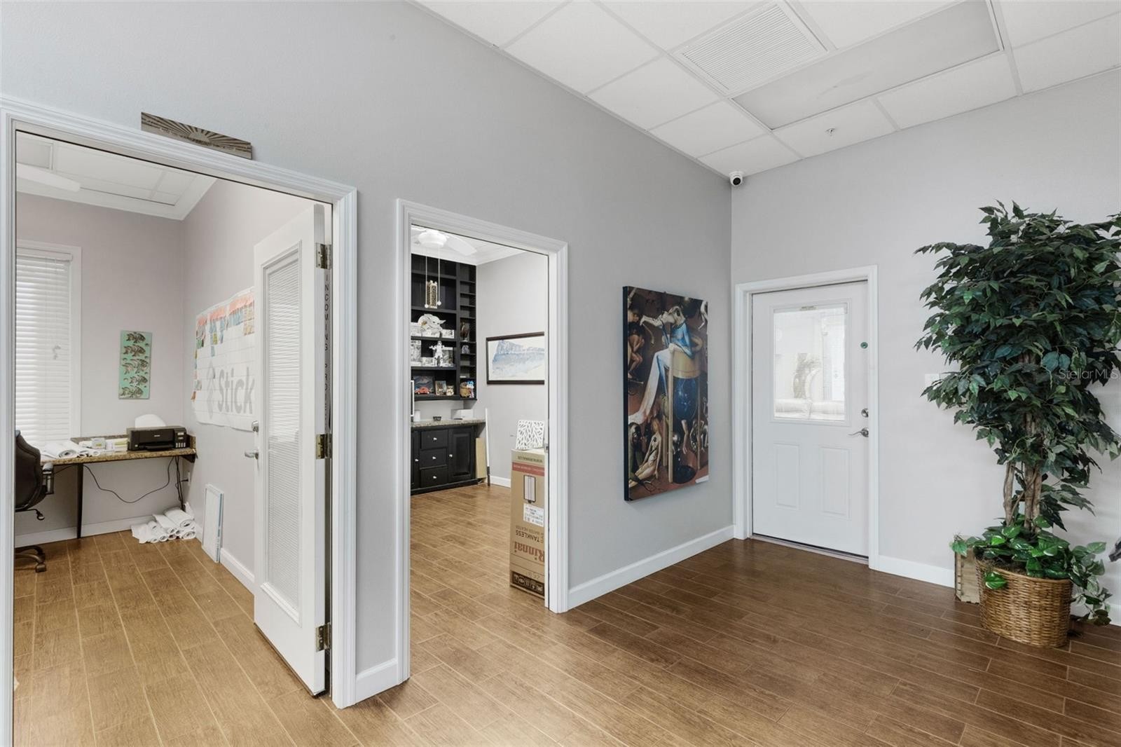 4430 MCASHTON ST #201