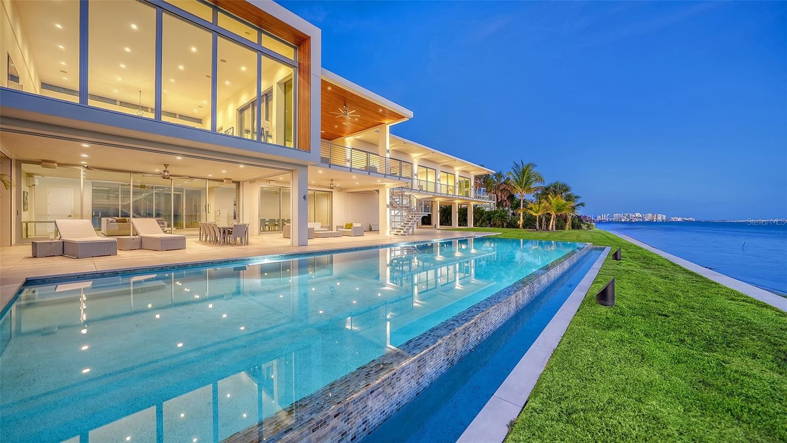 4123 BAY SHORE RD
