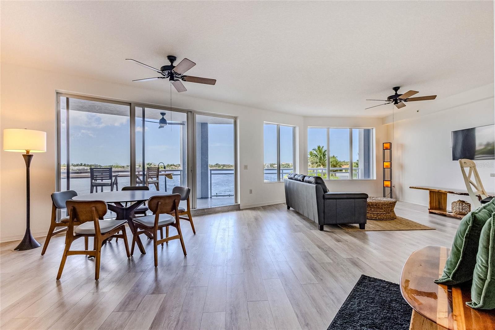 516 TAMIAMI TRL S #306